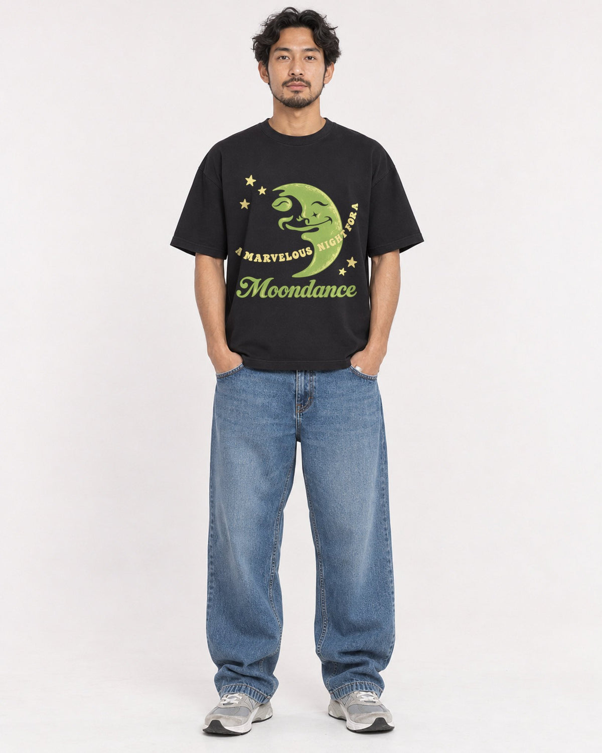 Mockup Boxy Heavyweight Tee Black male full-body 02