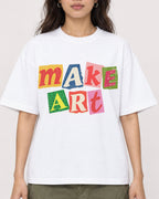 Mockup Boxy Heavyweight Tee White female close-up 02