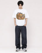 Mockup Boxy Heavyweight Tee White male full-body 11