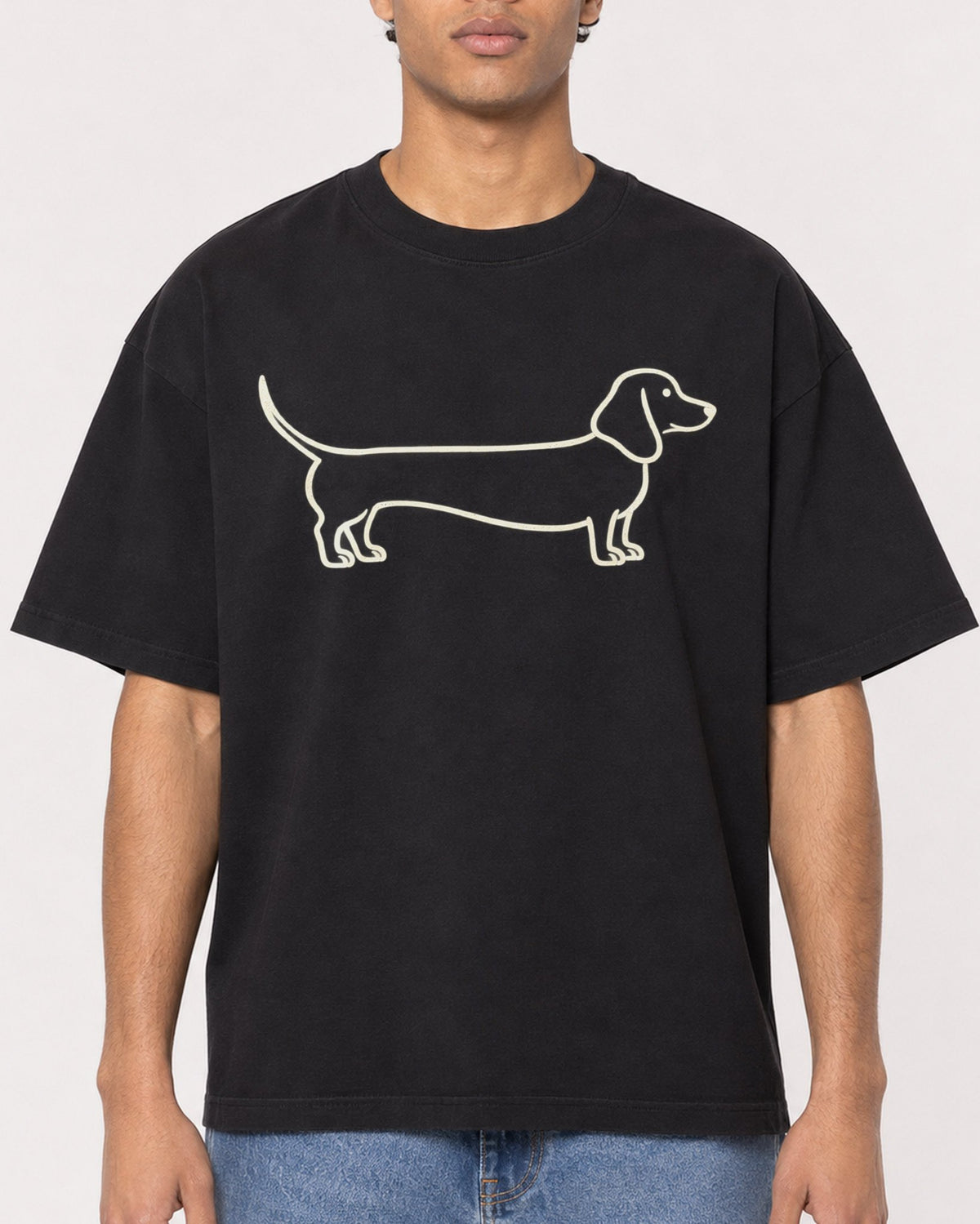Mockup Boxy Heavyweight Tee Black male close-up 10