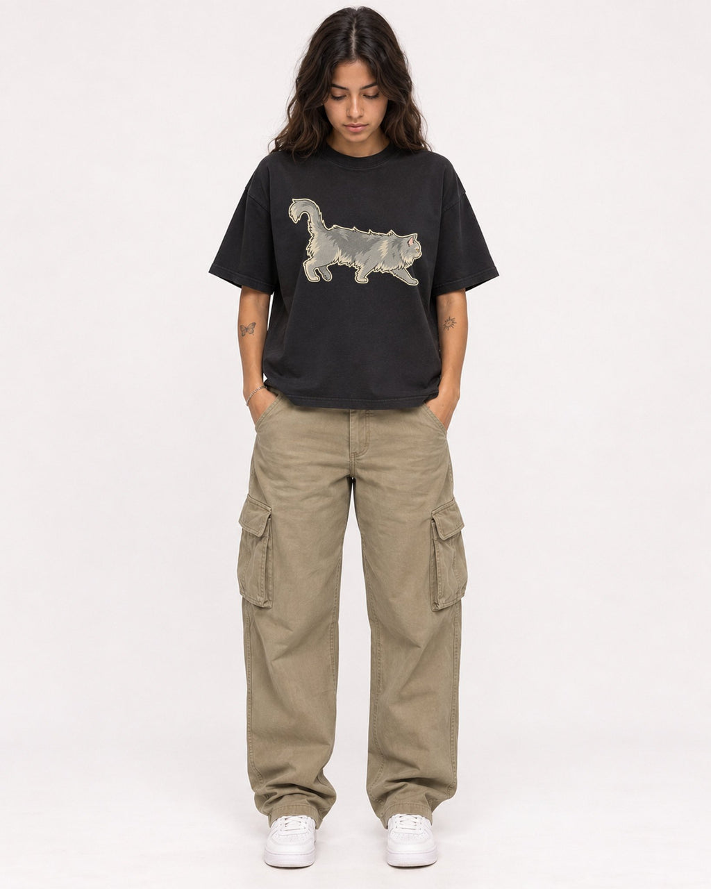 Mockup Boxy Heavyweight Tee Black female full-body 06