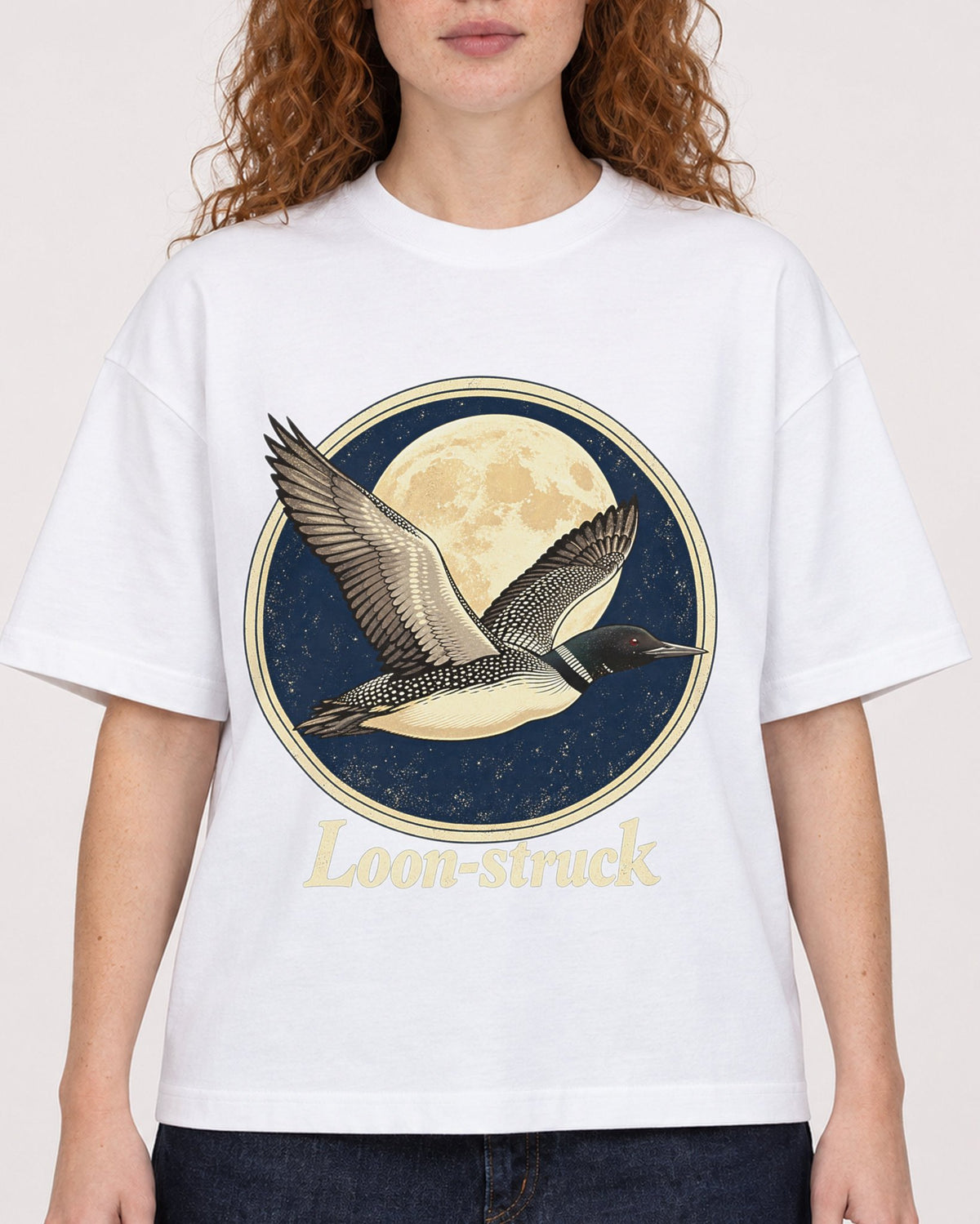 Mockup Boxy Heavyweight Tee White female close-up 09