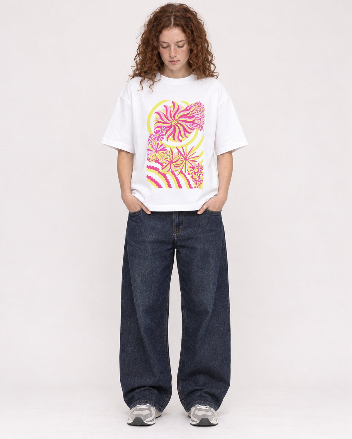 Mockup Boxy Heavyweight Tee White female full-body 09