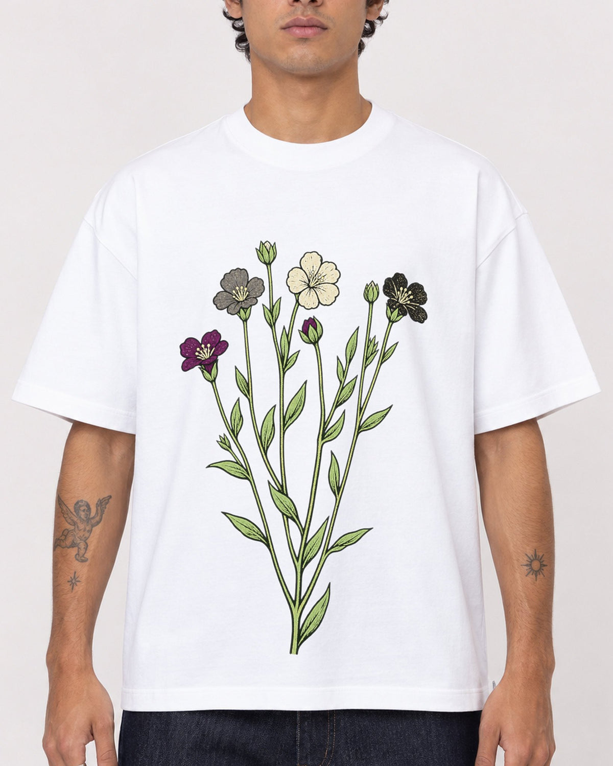 Mockup Boxy Heavyweight Tee White male close-up 06