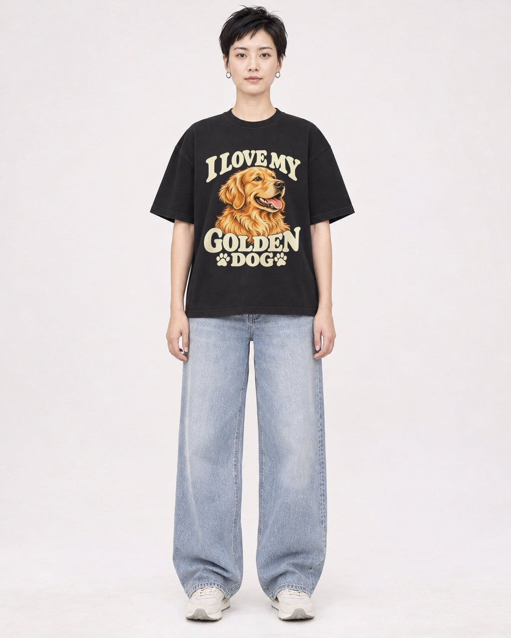 Mockup Boxy Heavyweight Tee Black female full-body 23