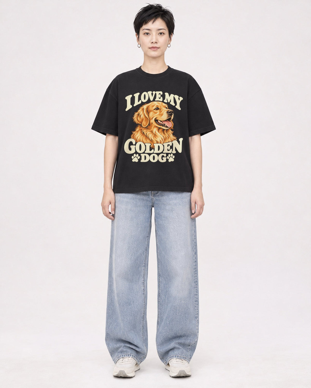 Mockup Boxy Heavyweight Tee Black female full-body 23