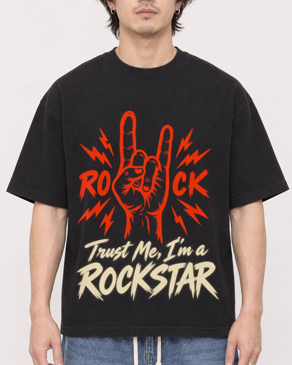 Mockup Boxy Heavyweight Tee Black male close-up 03