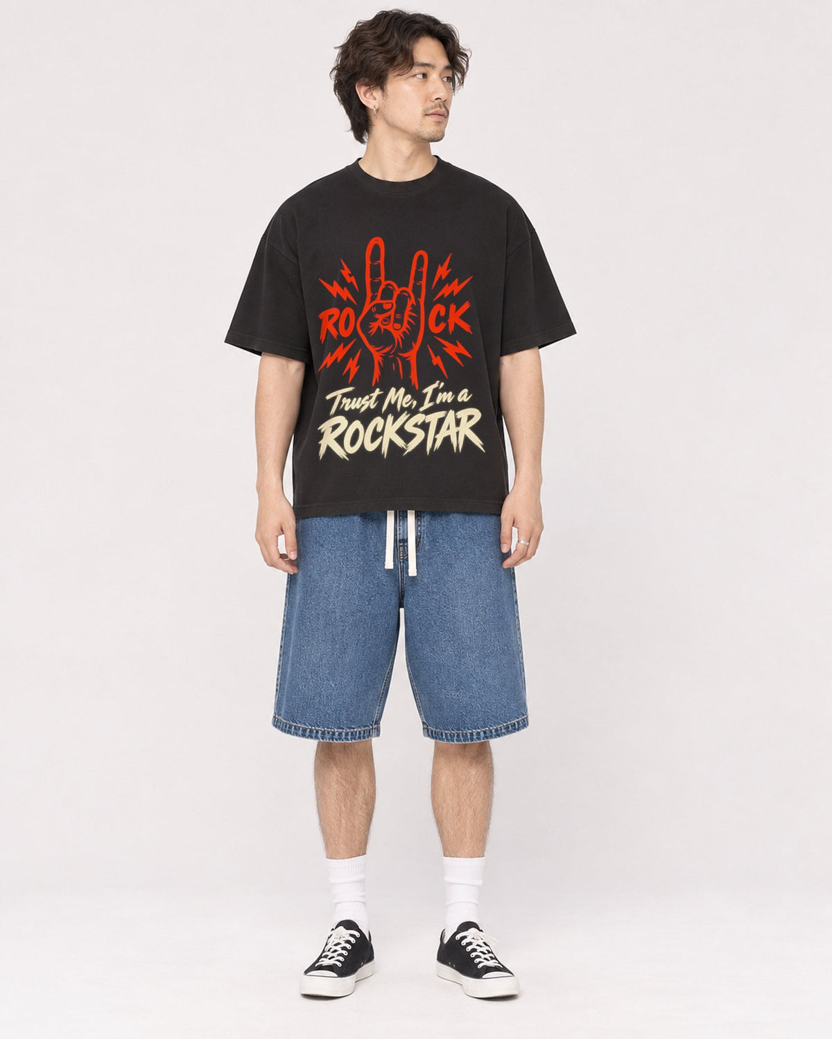 Mockup Boxy Heavyweight Tee Black male full-body 03
