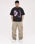 Mockup Boxy Heavyweight Tee Black male full-body 12