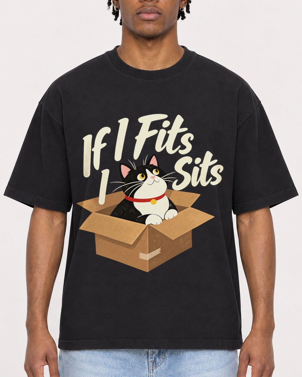 Mockup Boxy Heavyweight Tee Black male close-up 05