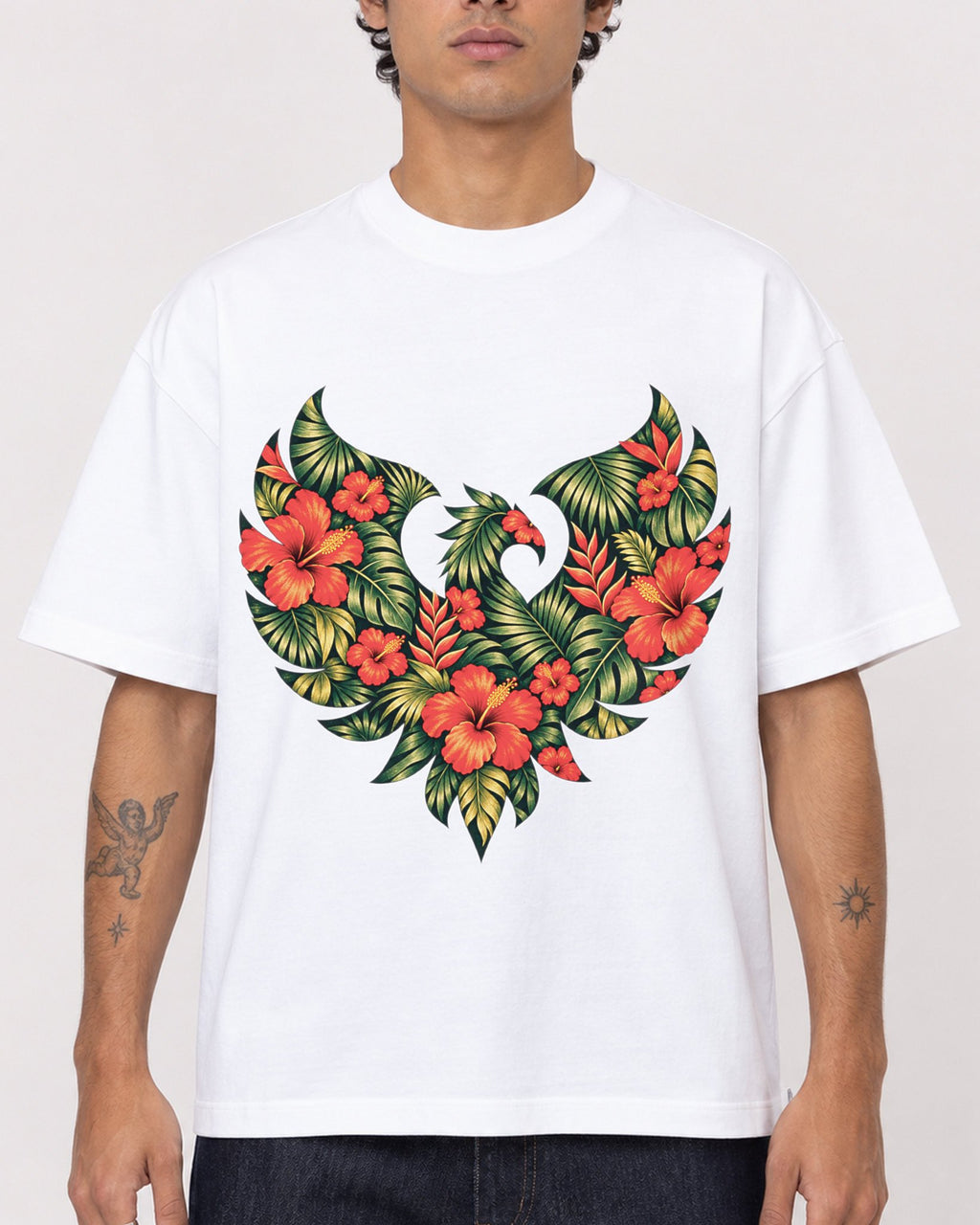 Mockup Boxy Heavyweight Tee White male close-up 06