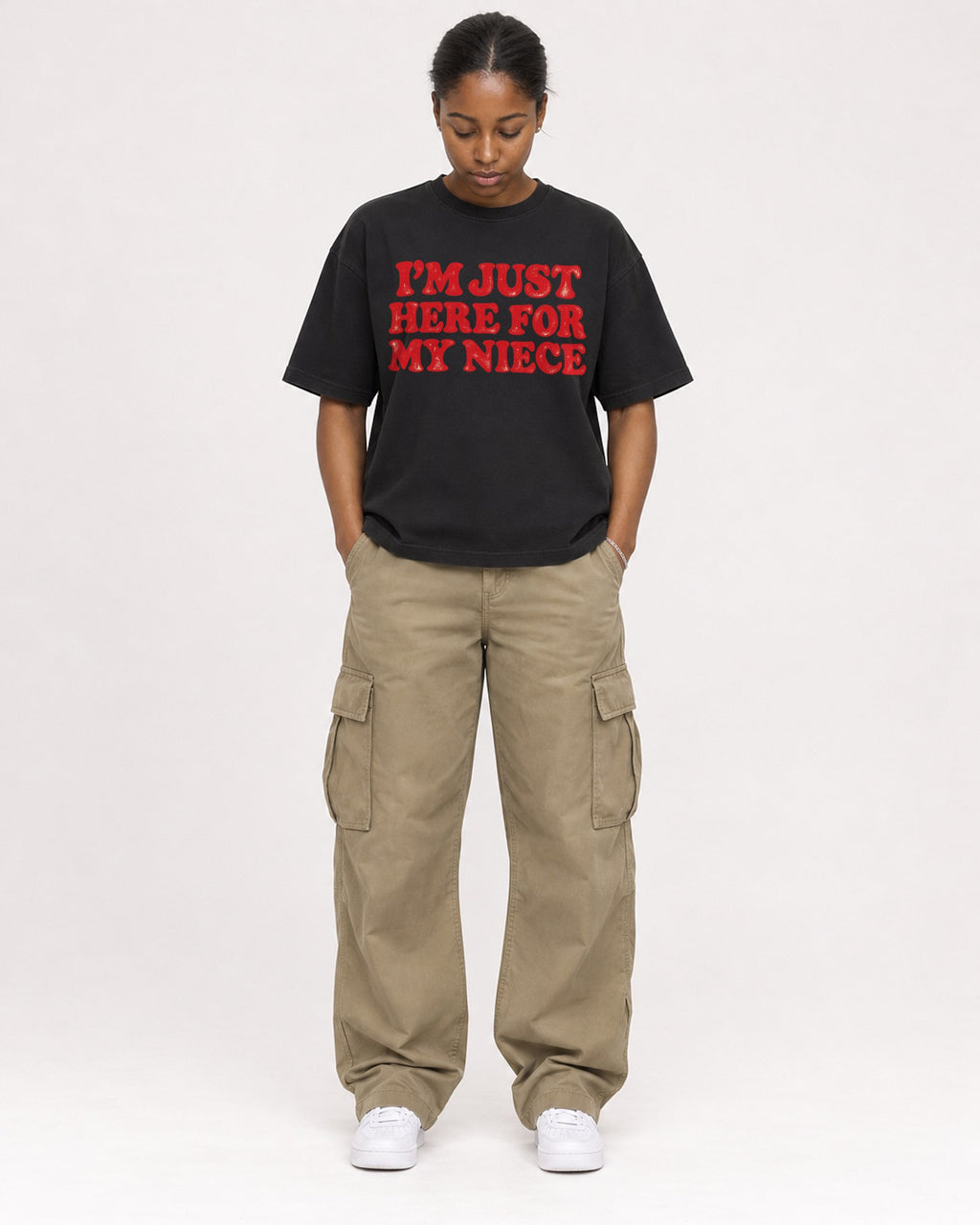 Mockup Boxy Heavyweight Tee Black female full-body 34