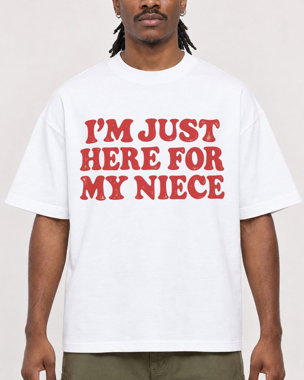 Mockup Boxy Heavyweight Tee White male close-up 34
