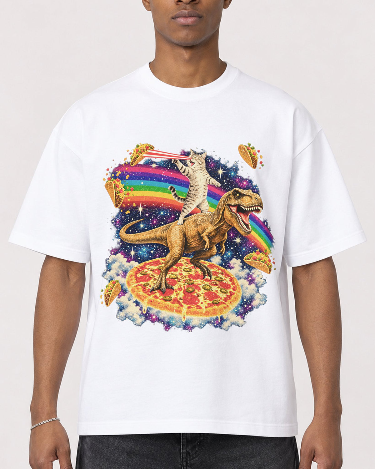 Mockup Boxy Heavyweight Tee White male close-up 35