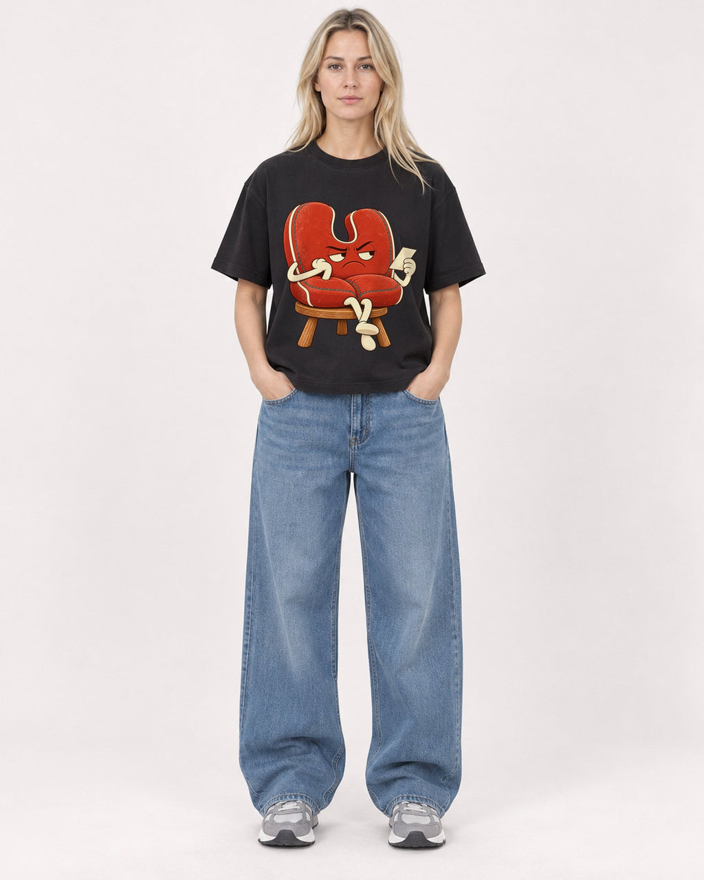 Mockup Boxy Heavyweight Tee Black female full-body 08