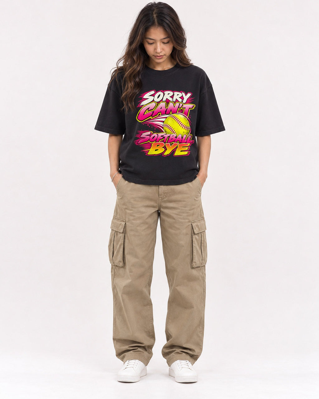 Mockup Boxy Heavyweight Tee Black female full-body 02
