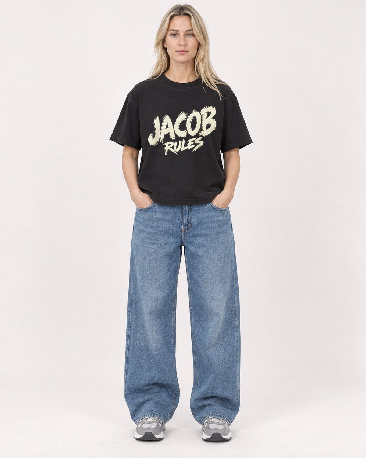 Mockup Boxy Heavyweight Tee Black female full-body 08