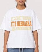 Mockup Boxy Heavyweight Tee White female close-up 16