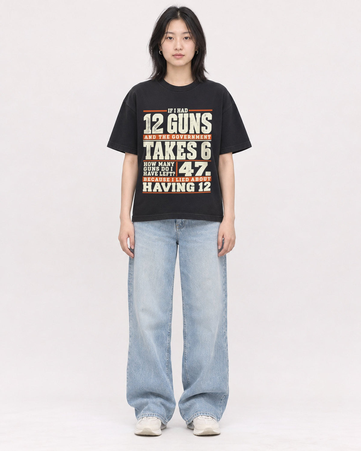 Mockup Boxy Heavyweight Tee Black female full-body 31