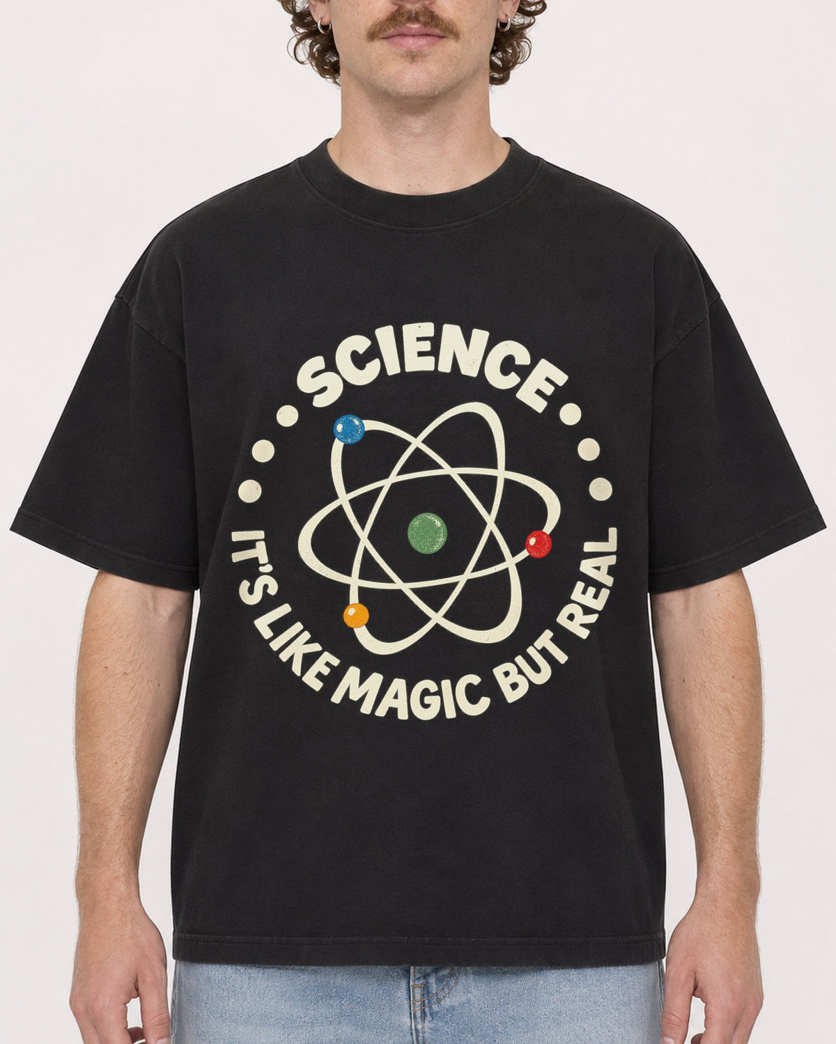 Mockup Boxy Heavyweight Tee Black male close-up 09