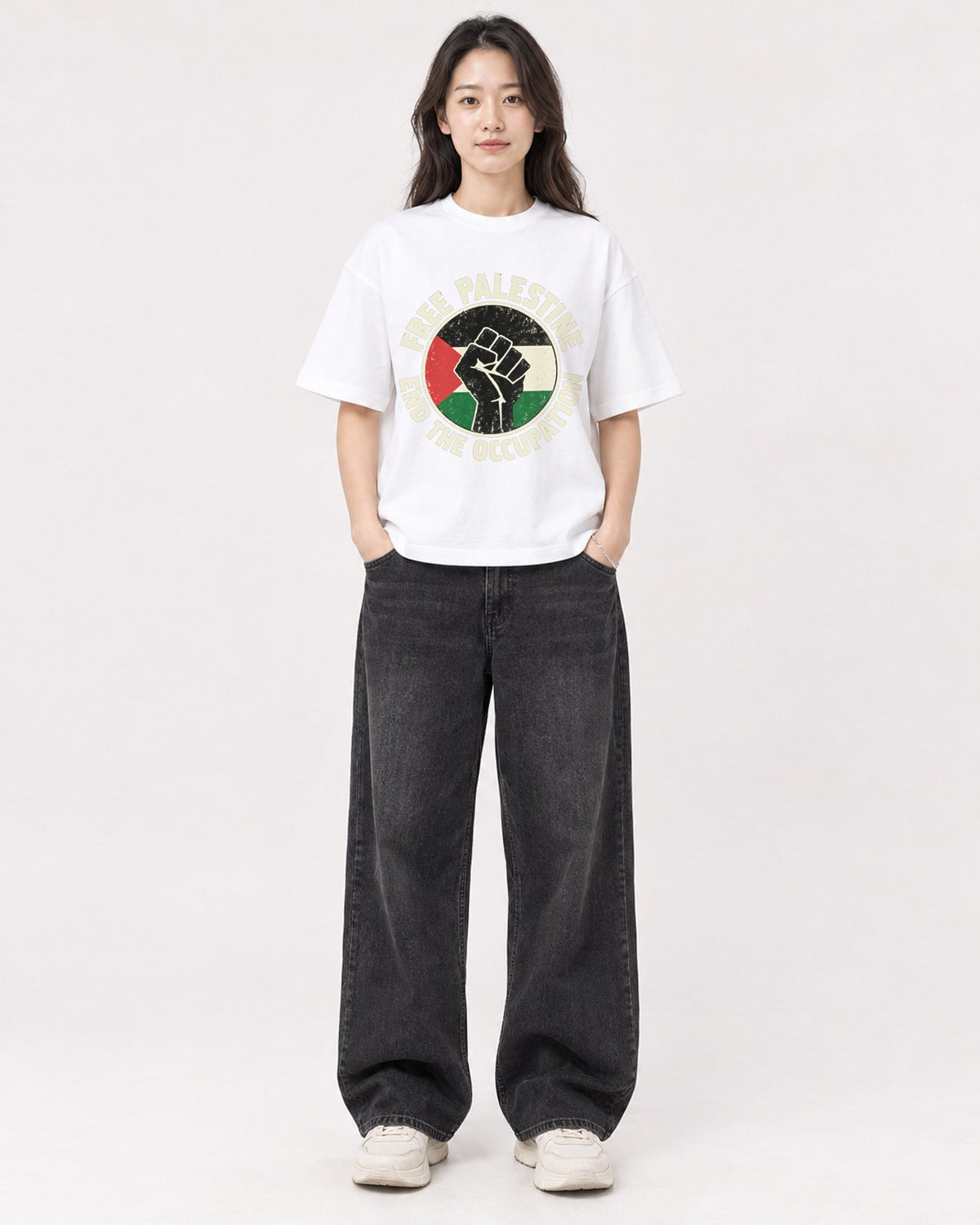 Mockup Boxy Heavyweight Tee White female full-body 03