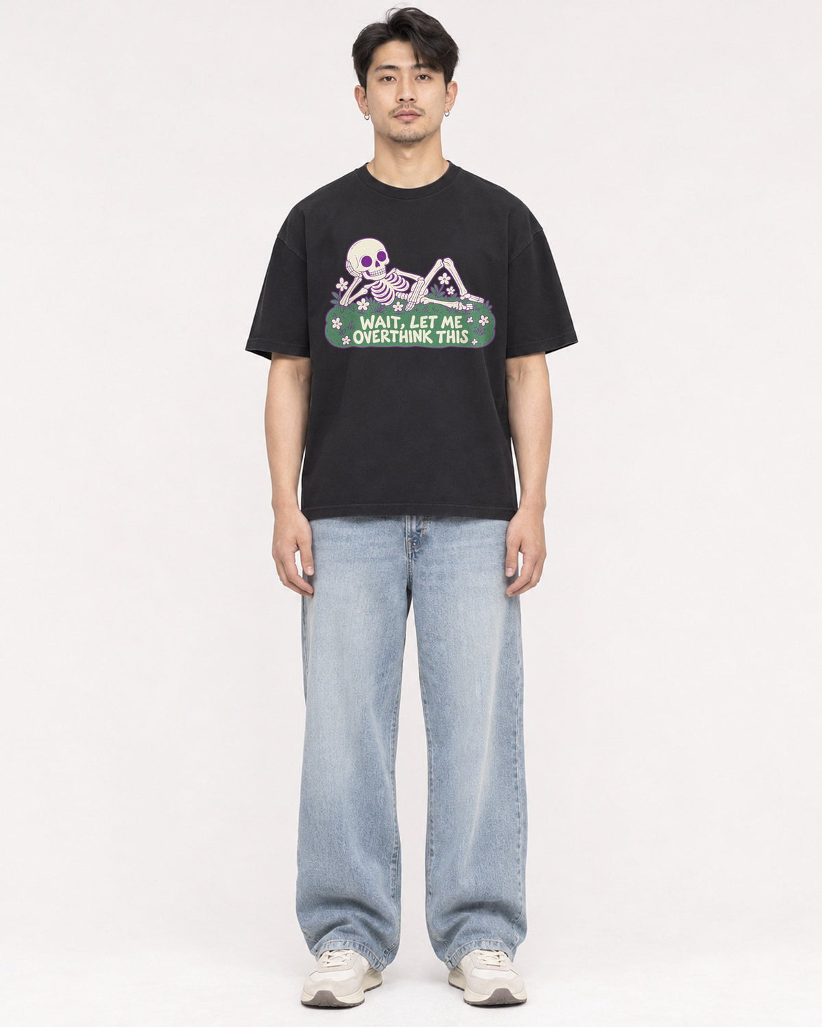 Mockup Boxy Heavyweight Tee Black male full-body 13