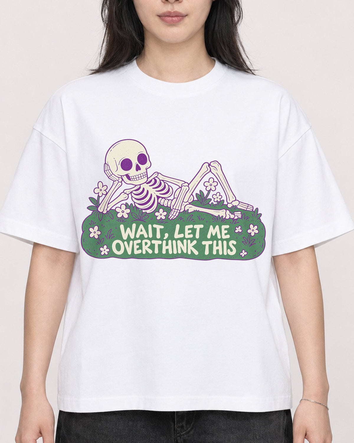 Mockup Boxy Heavyweight Tee White female close-up 13