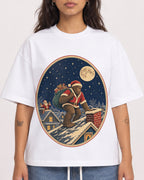 Mockup Boxy Heavyweight Tee White female close-up 06