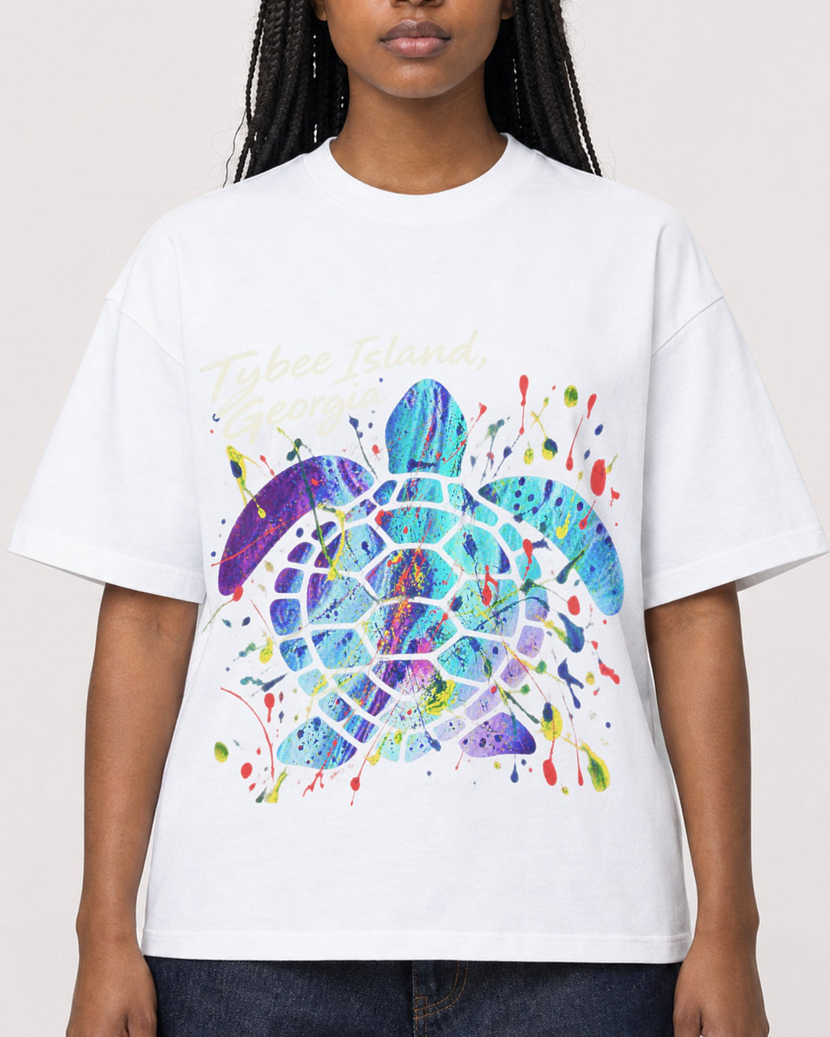 Mockup Boxy Heavyweight Tee White female close-up 04
