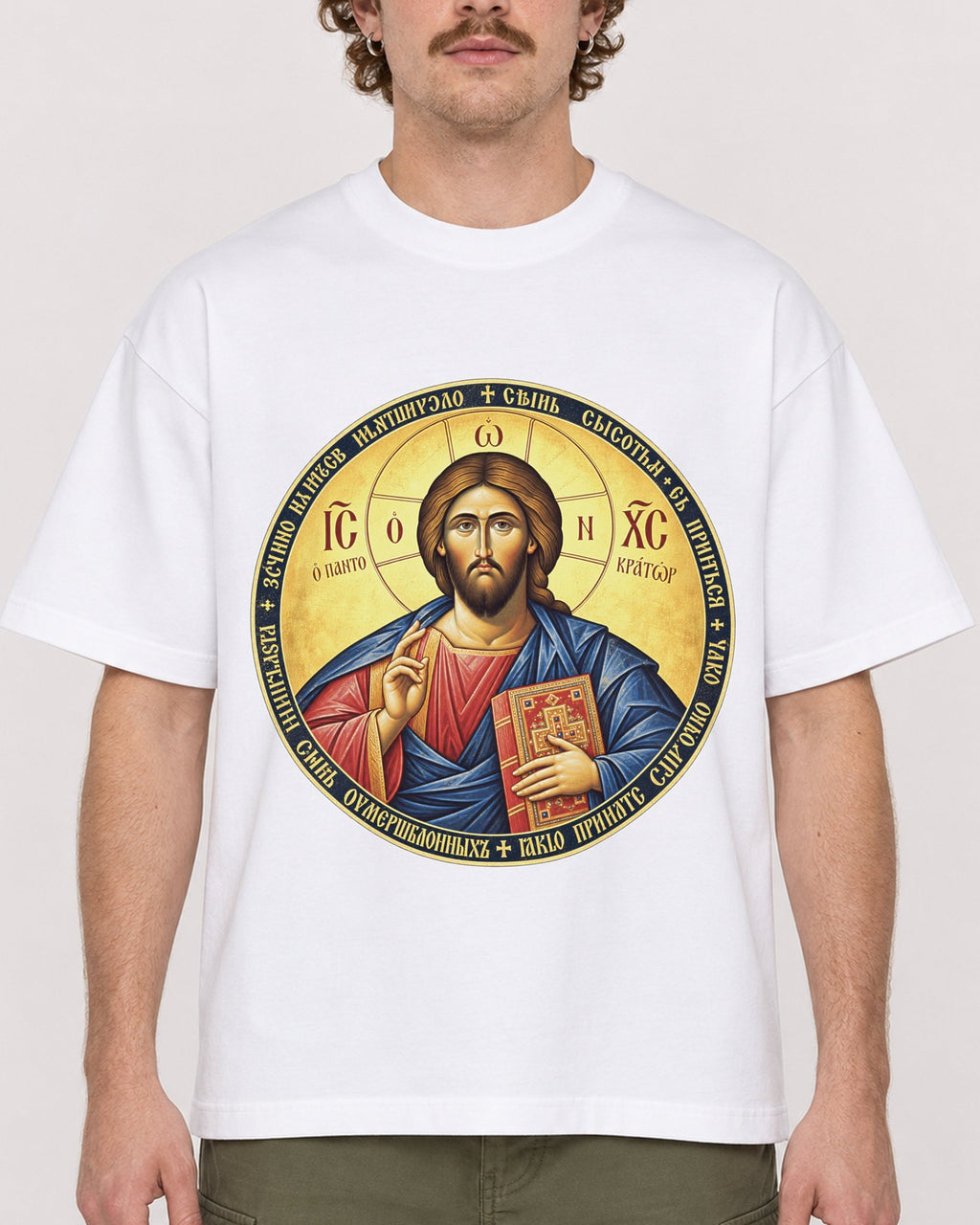 Mockup Boxy Heavyweight Tee White male close-up 09