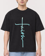 Mockup Boxy Heavyweight Tee Black male close-up 13