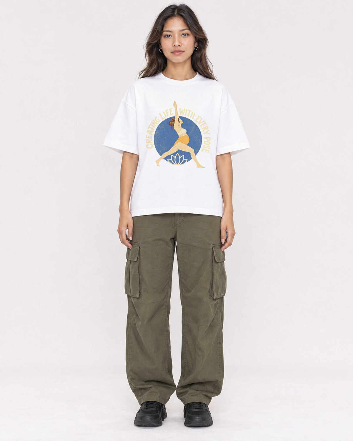Mockup Boxy Heavyweight Tee White female full-body 02