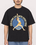 Mockup Boxy Heavyweight Tee Black male close-up 02