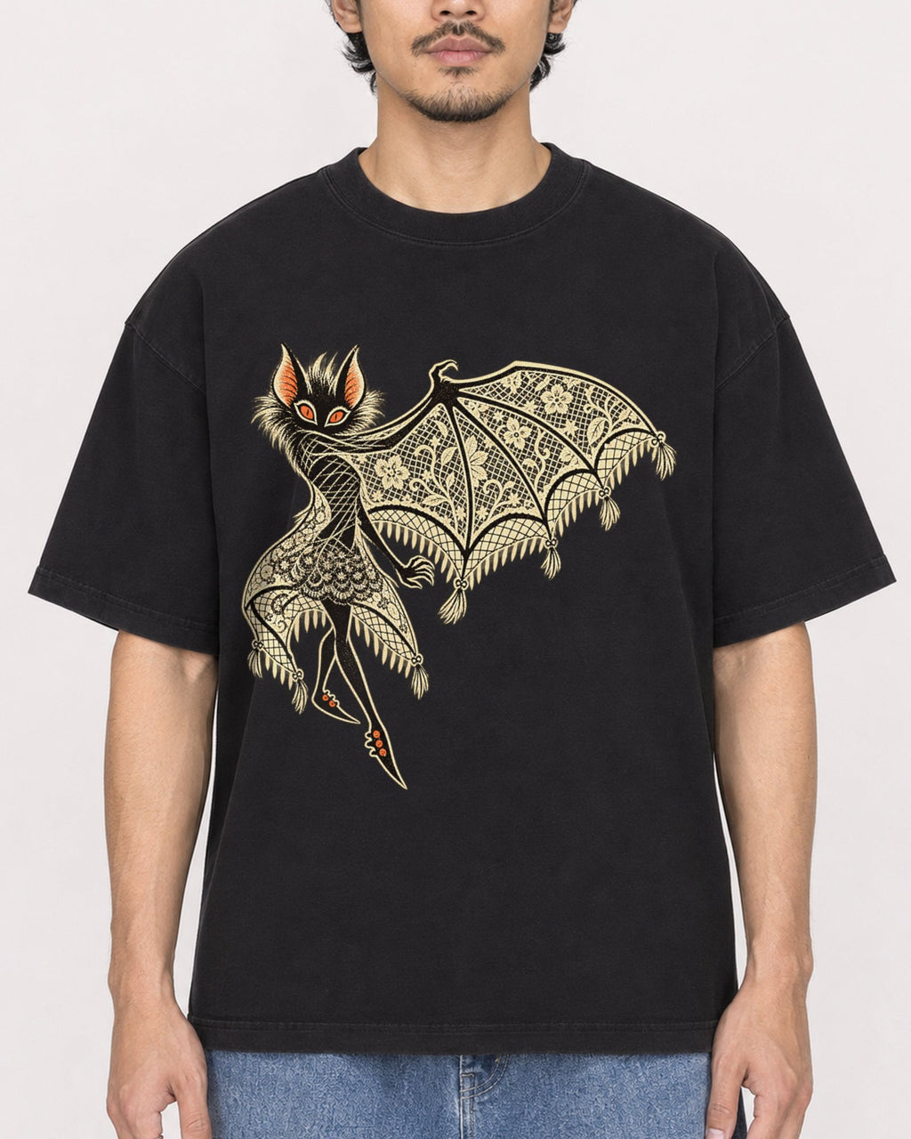 Mockup Boxy Heavyweight Tee Black male close-up 02