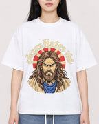 Mockup Boxy Heavyweight Tee White female close-up 01
