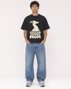 Mockup Boxy Heavyweight Tee Black male full-body 06