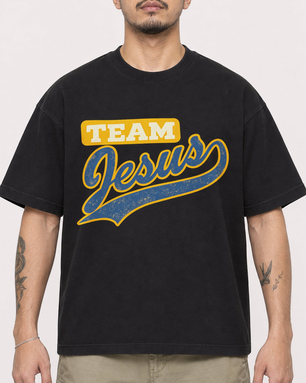 Mockup Boxy Heavyweight Tee Black male close-up 12
