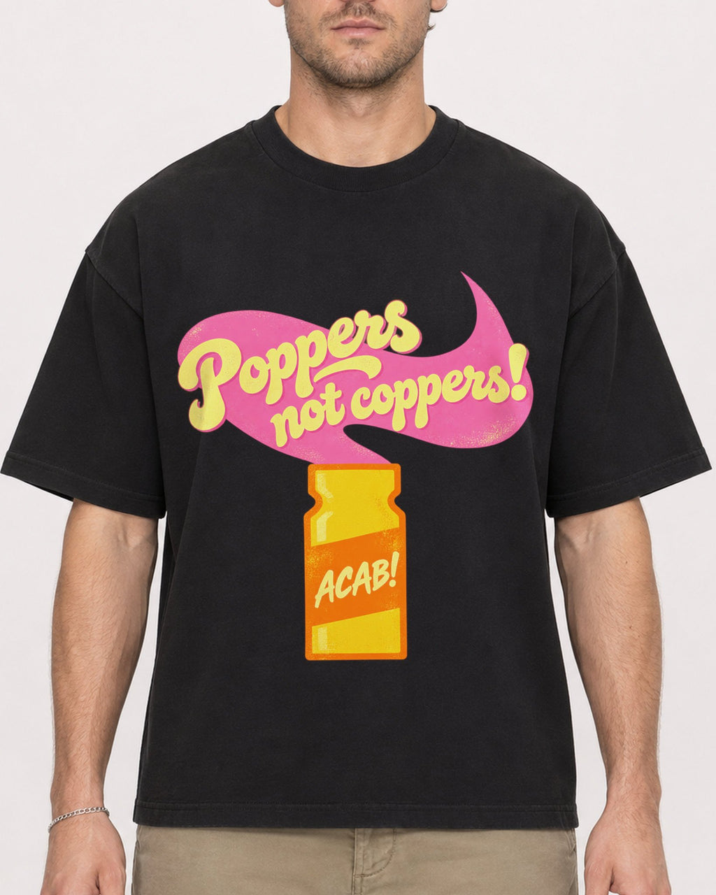 Mockup Boxy Heavyweight Tee Black male close-up 08