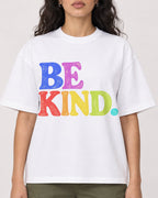 Mockup Boxy Heavyweight Tee White female close-up 07