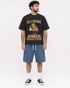 Mockup Boxy Heavyweight Tee Black male full-body 07