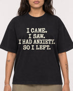 Mockup Boxy Heavyweight Tee Black female close-up 06