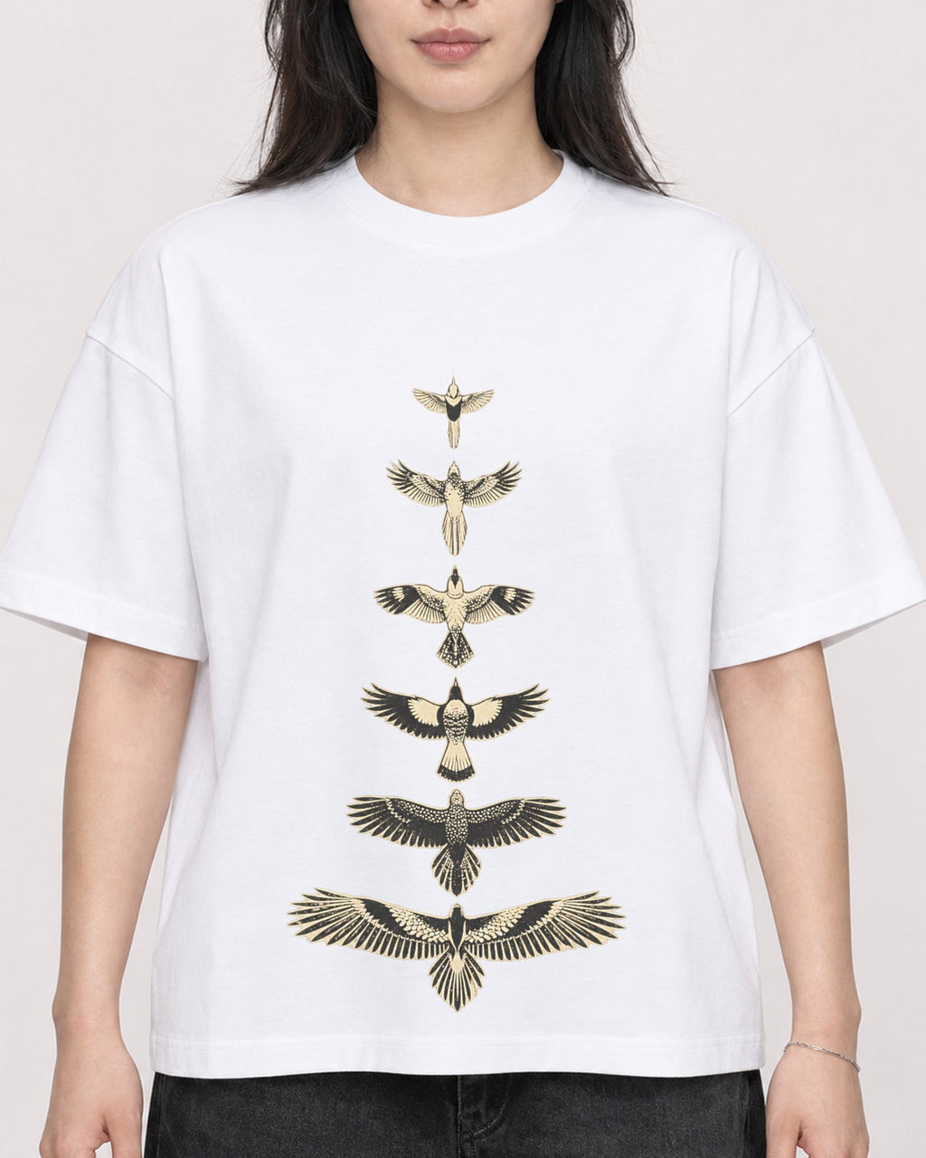 Mockup Boxy Heavyweight Tee White female close-up 13