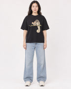 Mockup Boxy Heavyweight Tee Black female full-body 03