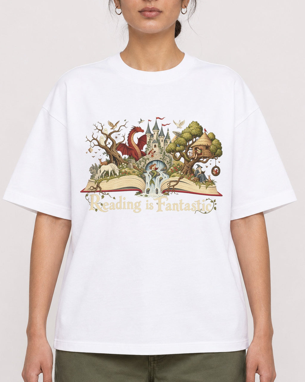 Mockup Boxy Heavyweight Tee White female close-up 17