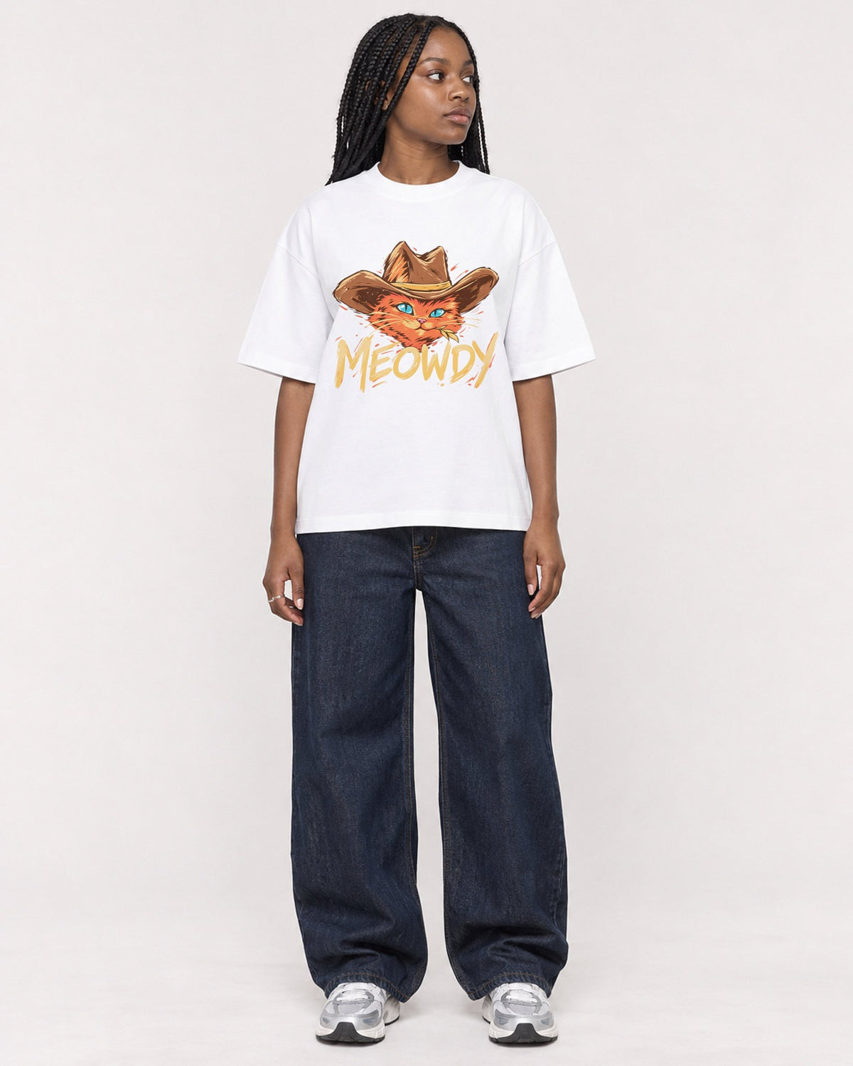 Mockup Boxy Heavyweight Tee White female full-body 04