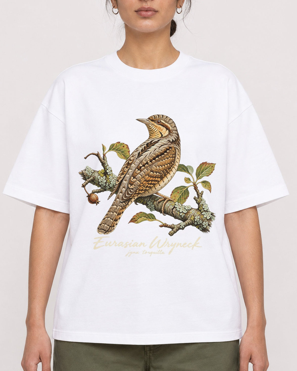 Mockup Boxy Heavyweight Tee White female close-up 17