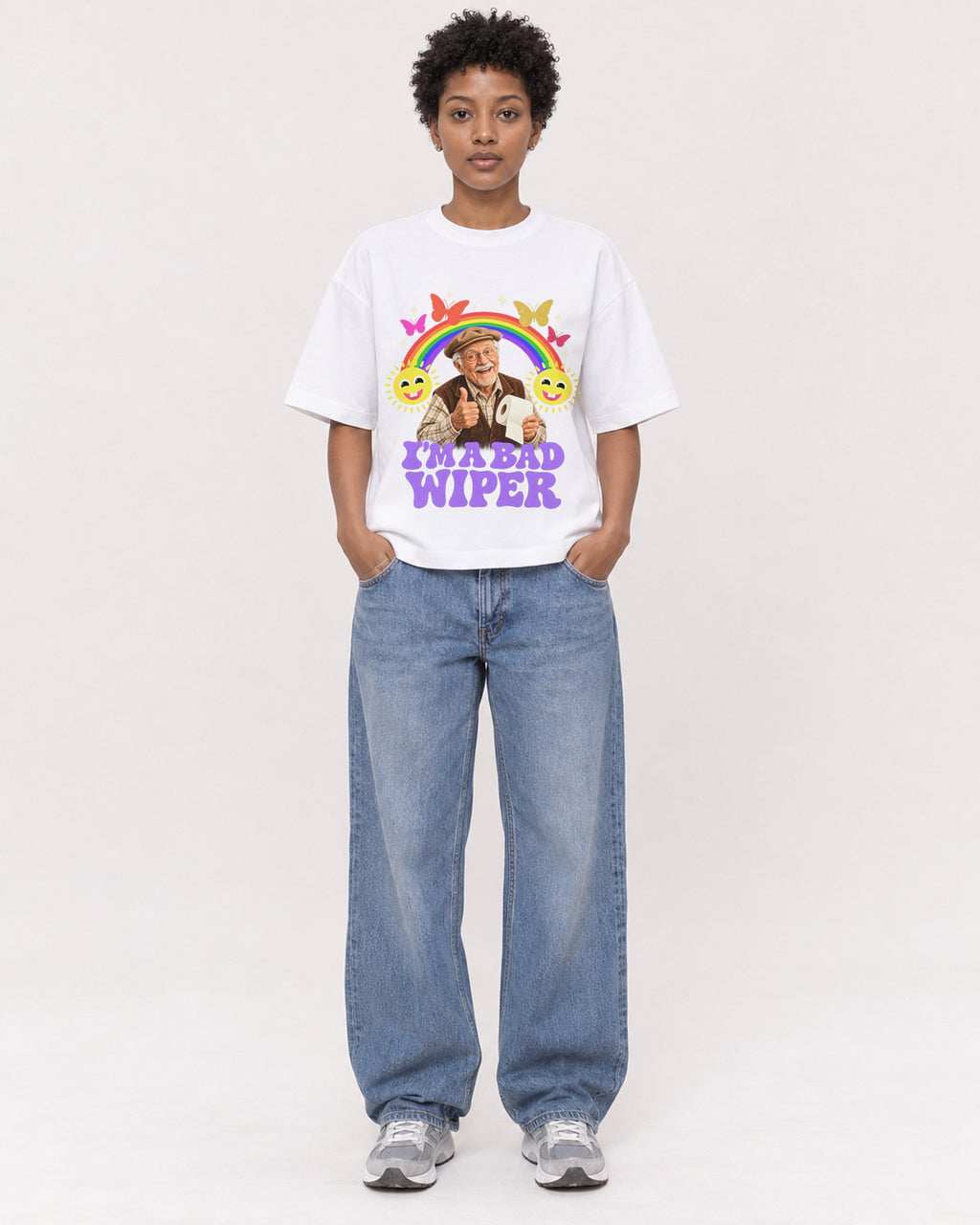 Mockup Boxy Heavyweight Tee White female full-body 35