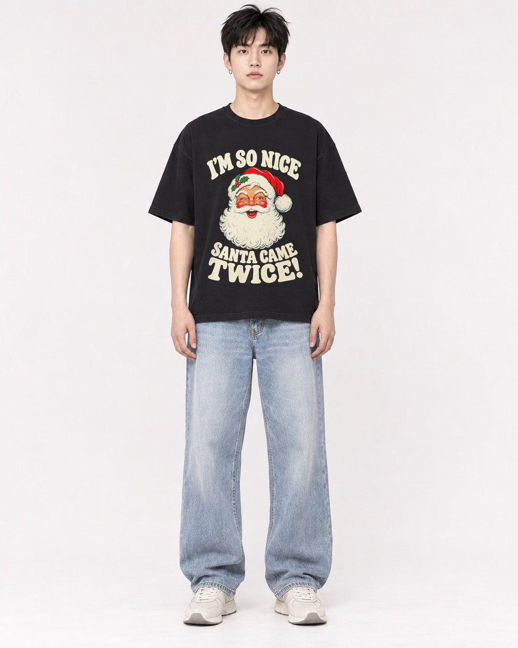 Mockup Boxy Heavyweight Tee Black male full-body 01