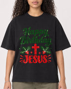 Mockup Boxy Heavyweight Tee Black female close-up 10
