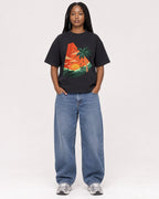 Mockup Boxy Heavyweight Tee Black female full-body 04